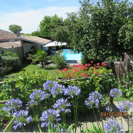 Les Arums de Fondeminjean Vertheuil-en-Médoc Exterior foto