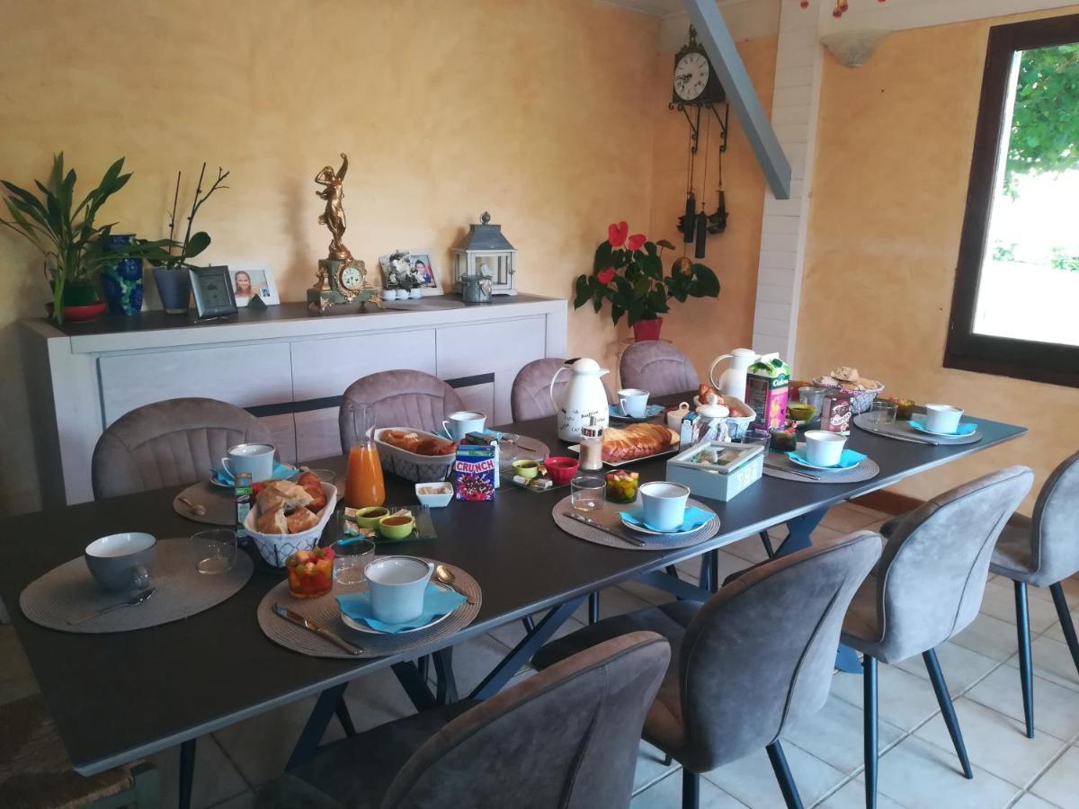 Les Arums De Fondeminjean Frühstückspension Vertheuil-en-Médoc